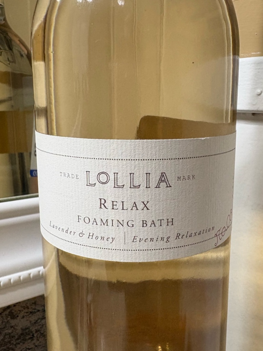 LOLLIA Relax Foaming Bath No. 8 LAVENDER & HONEY Champagne Bottle Margot Elena